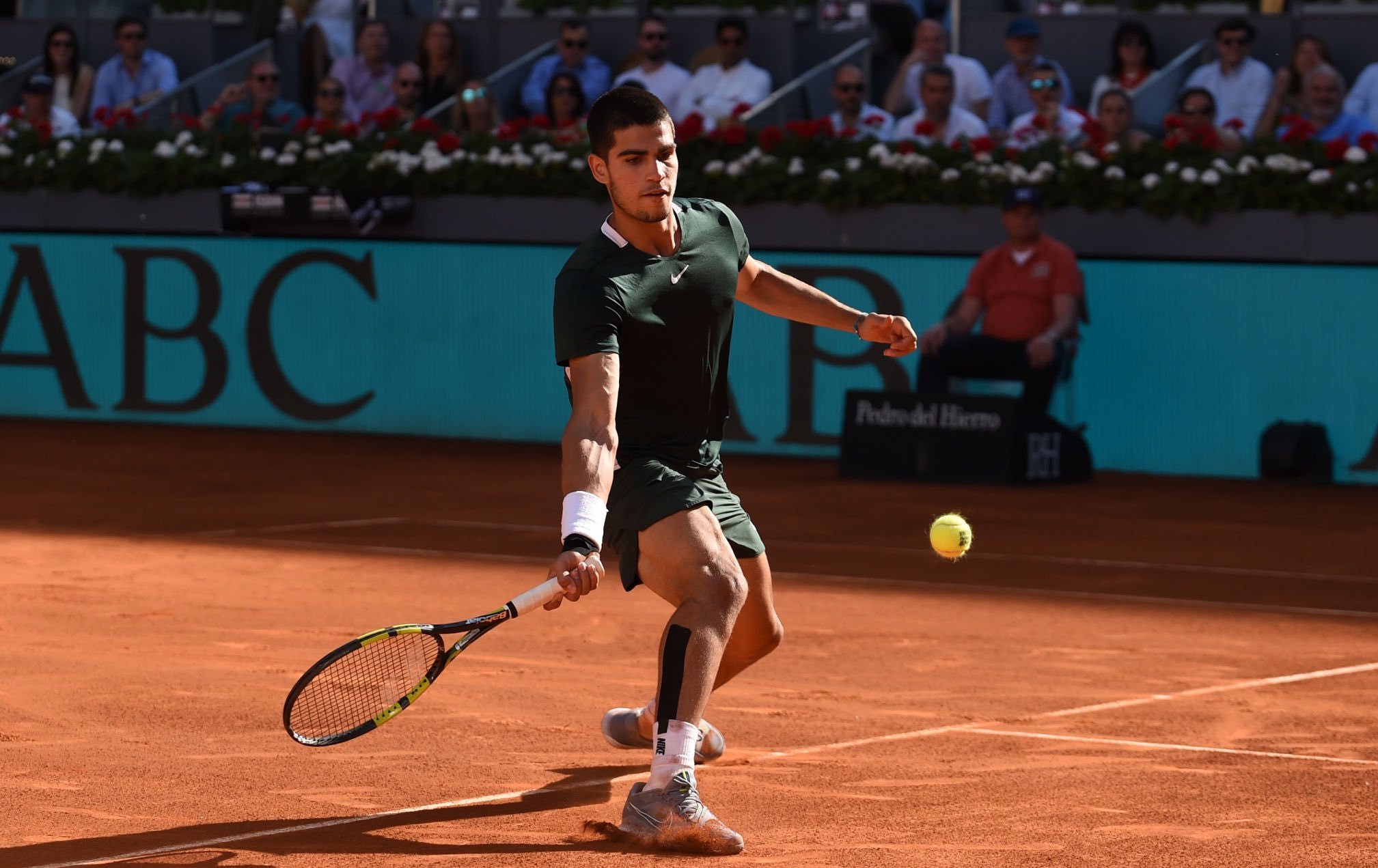 包含世界网球队强势欧洲网球队,阿尔卡拉斯送出助攻的词条 包含世界网球队强势欧洲网球队,阿尔卡拉斯送出助攻的词条