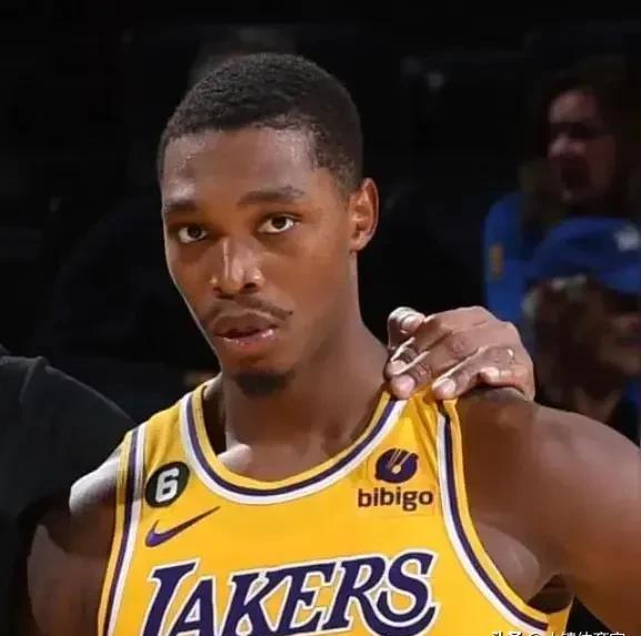 巴西男篮强势立陶宛男篮,莫兰特惊艳世界 巴西男篮强势立陶宛男篮,莫兰特惊艳世界