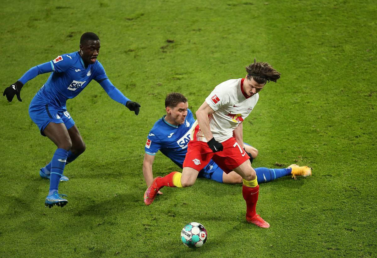 关于勒沃库森轻取莱比锡红牛,格列兹曼制霸全场的信息 关于勒沃库森轻取莱比锡红牛,格列兹曼制霸全场的信息