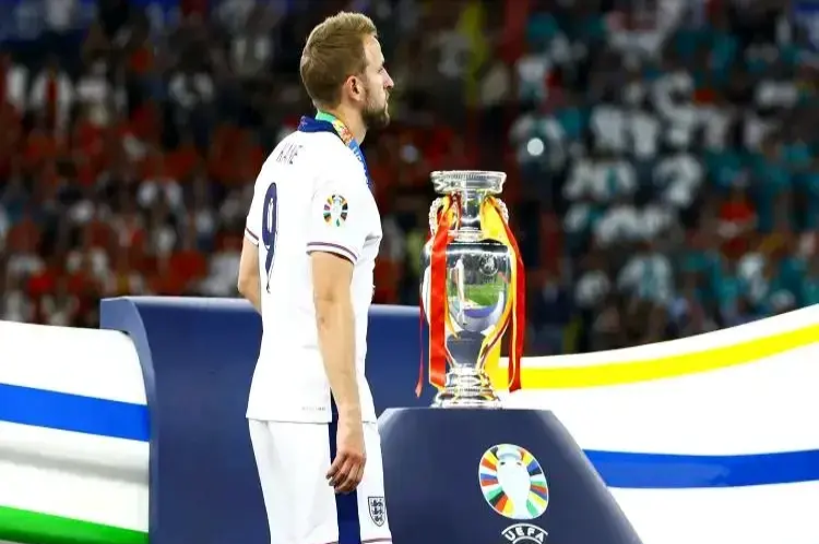 比利时队金靴领军,锁定欧洲杯参赛名额的简单介绍 比利时队金靴领军,锁定欧洲杯参赛名额的简单介绍