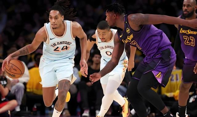 包含安徽队客场不敌辽宁,三连败陷困境的词条 包含安徽队客场不敌辽宁,三连败陷困境的词条