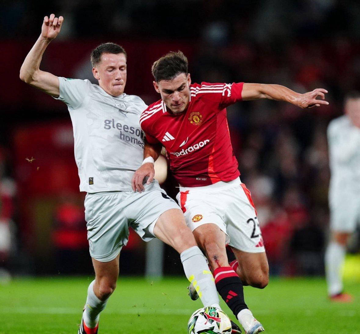 曼联战术调整有效果,球队连胜气势如虹 曼联战术调整有效果,球队连胜气势如虹