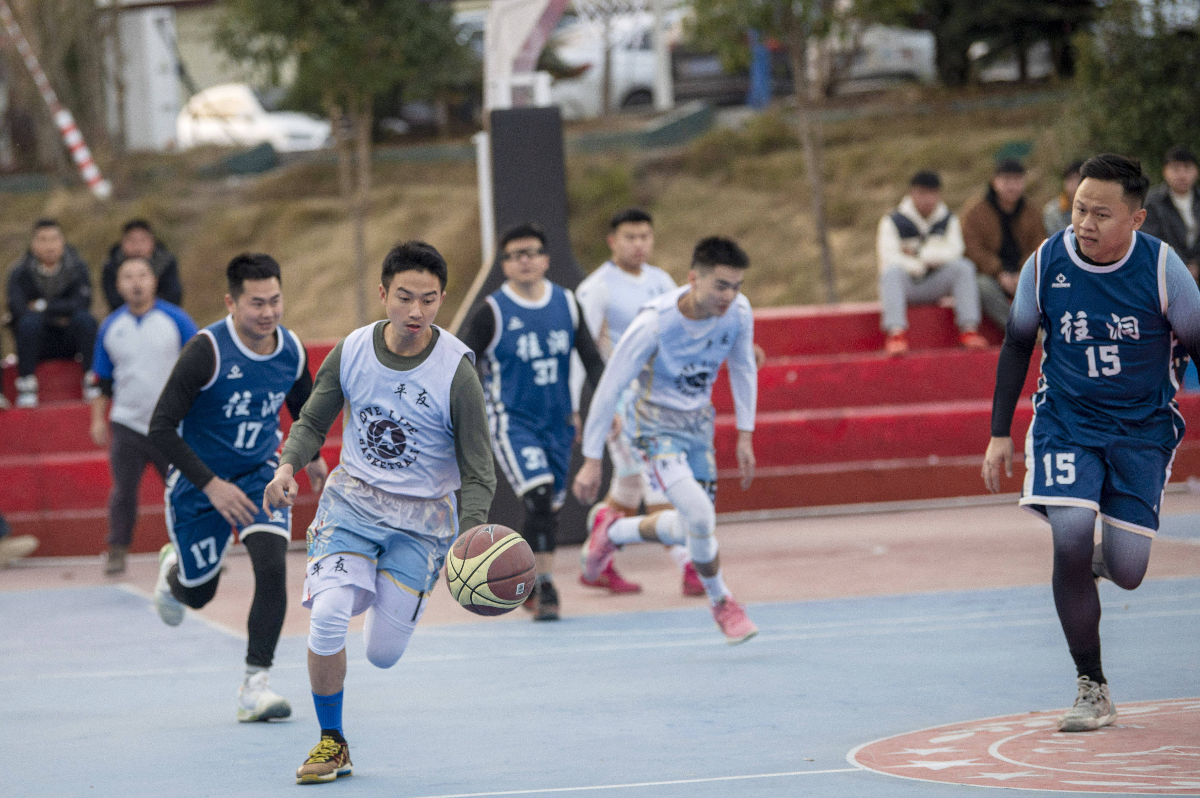 湖南队逆转贵州,球队风格吸引眼球 湖南队逆转贵州,球队风格吸引眼球