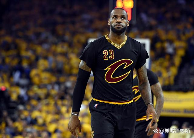 逆袭之路:球队在平局的情况下发力追赶比分 逆袭之路:球队在平局的情况下发力追赶比分