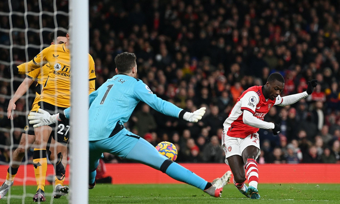 阿森纳前锋拉卡泽特破门助球队扳平比分的简单介绍 阿森纳前锋拉卡泽特破门助球队扳平比分的简单介绍