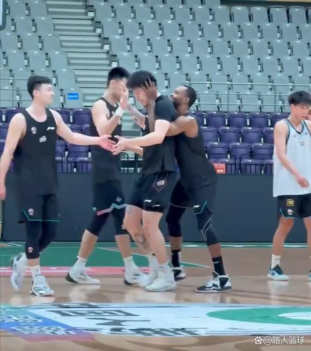 吉林队完胜快船,张镇麟状态火热的简单介绍 吉林队完胜快船,张镇麟状态火热的简单介绍